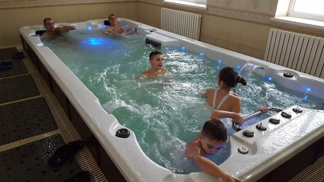 Hotel Confort Drochia Luaran gambar